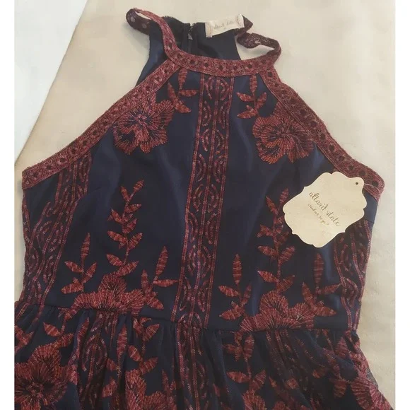 Altar'd State Womens Navy & Maroon Floral Lace Maxi Dress Size Medium NWT - Picture 9 of 14